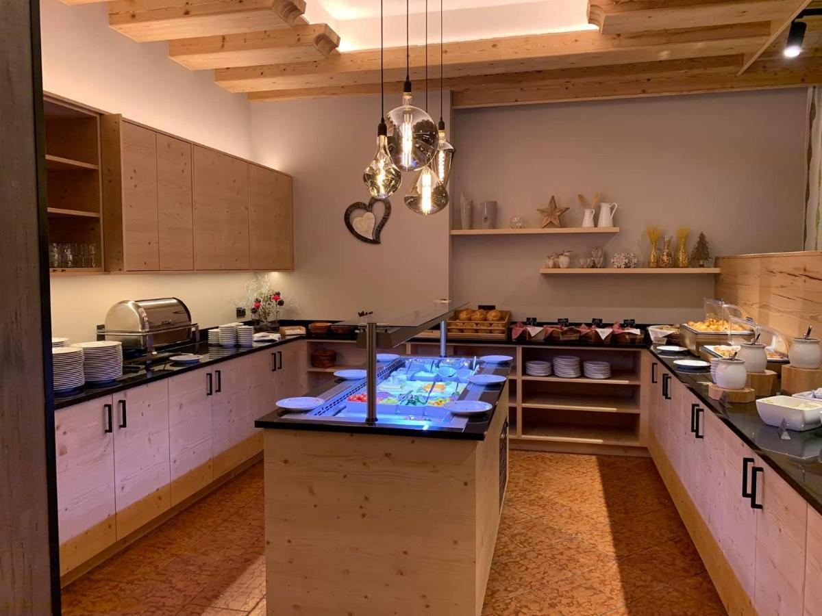 Hotel Alpenrose Muehlbach Am Hochkoenig Экстерьер фото